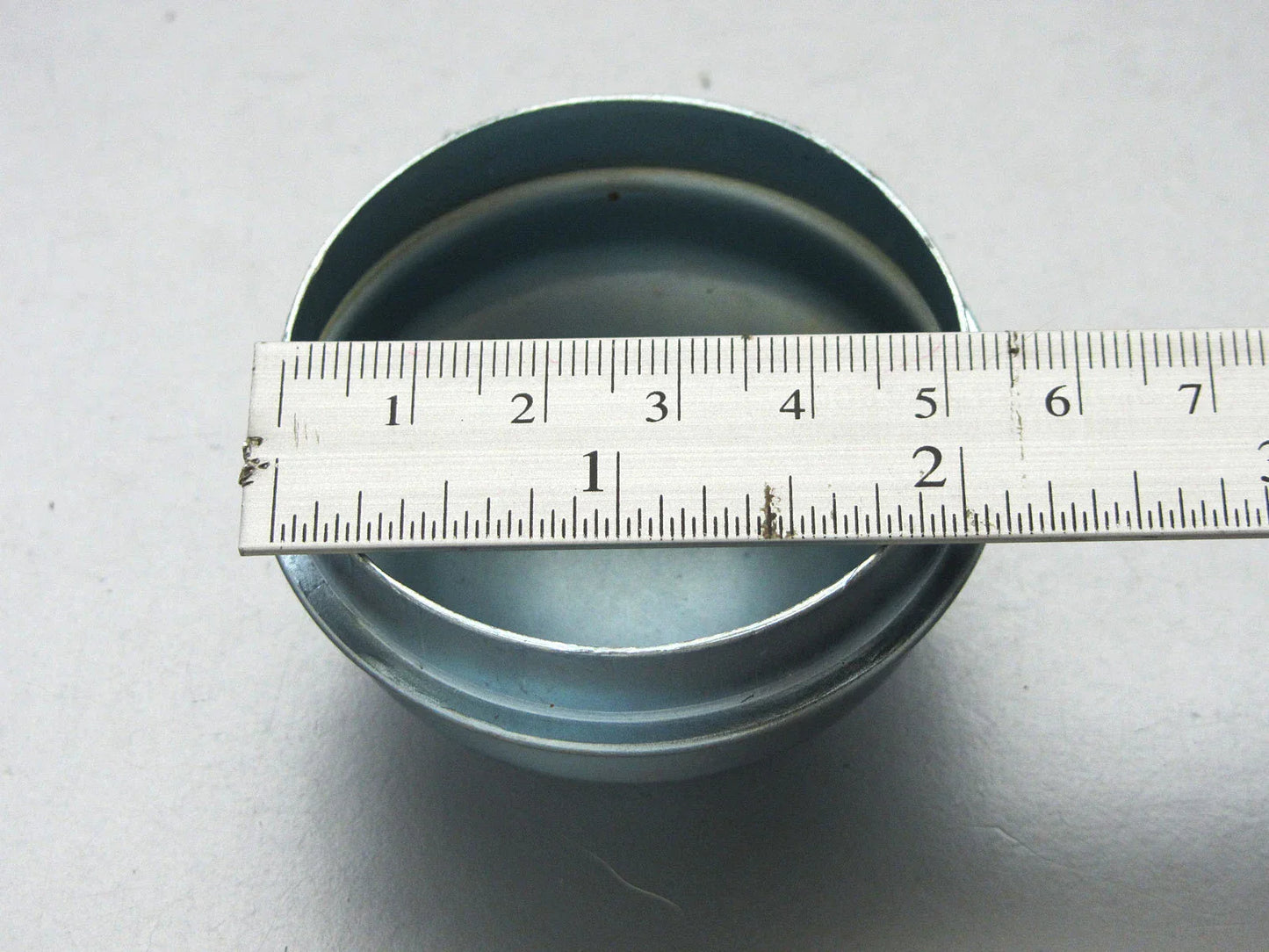 Wheel Dust Grease Caps Set for 85–98 Mazda Bravo B-Series B2000 B2200 B2600 Courier
