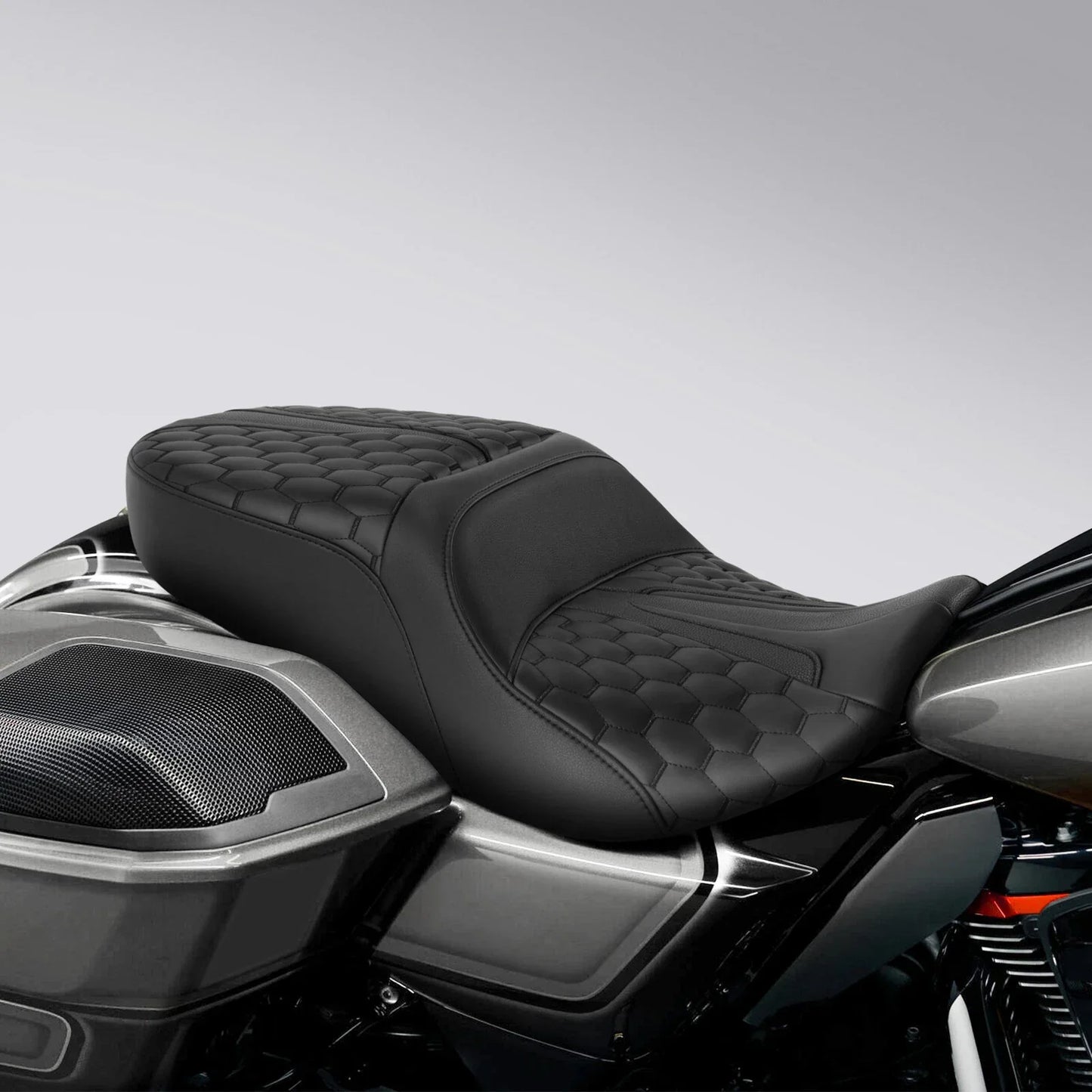 Black Driver Passenger Seat for Harley CVO Street Road Glide (2023-2025)