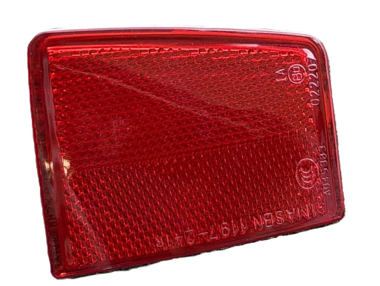 Rear Bar Reflector Right Side for Mitsubishi Pajero (2006–2021)