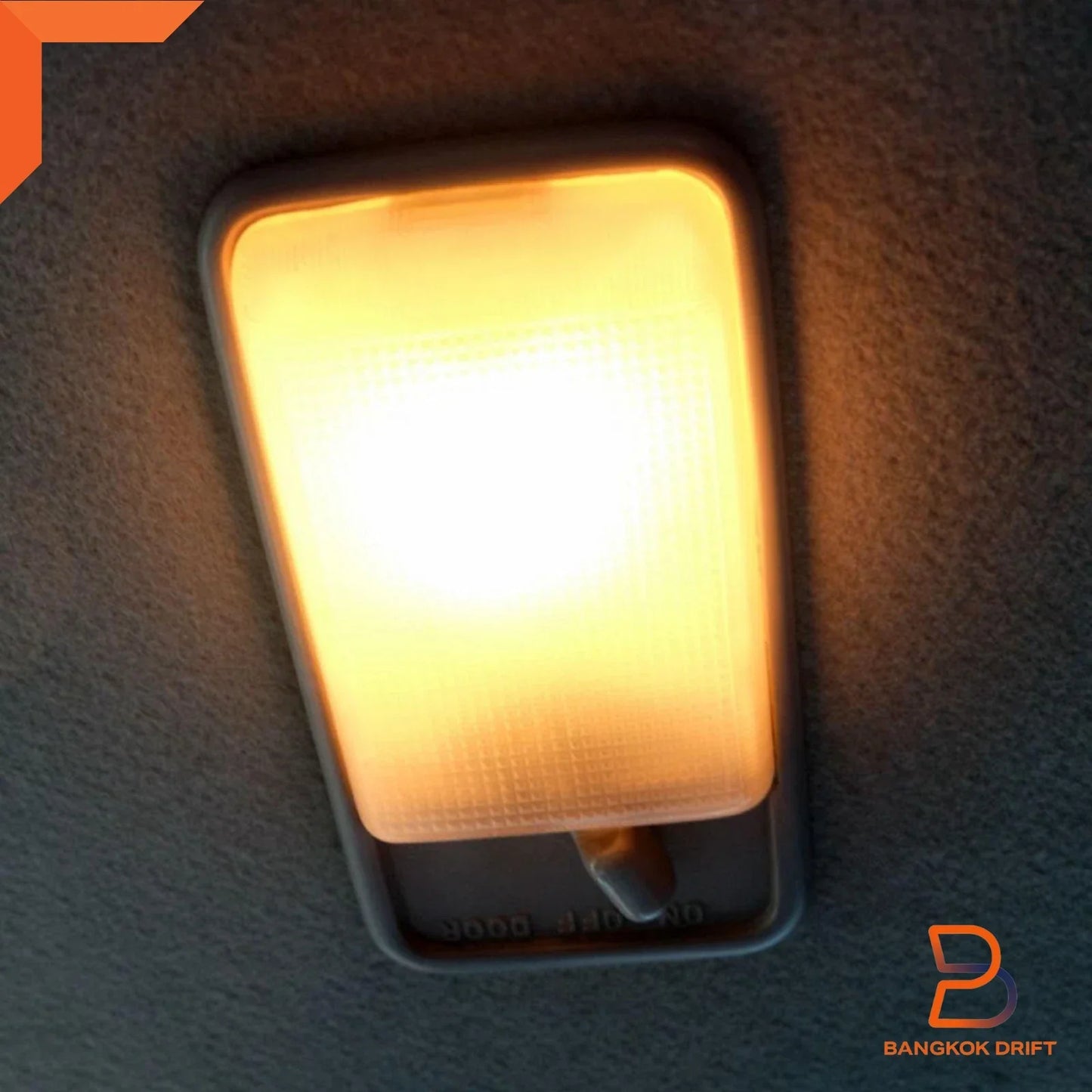 Dome Cabin Light Lamp for Toyota Hilux Ute (LN90, LN105, LN111)