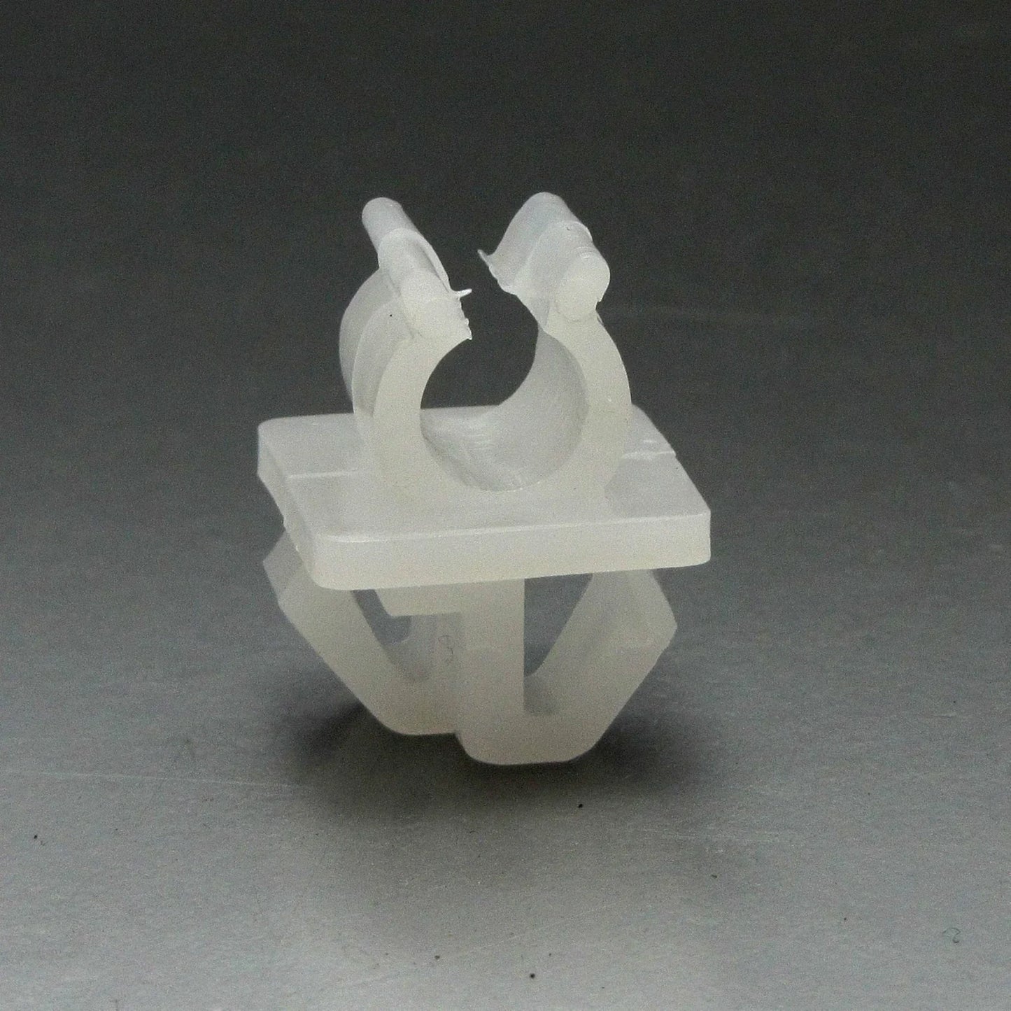 Hood Prop Rod Support Clamp Clip for Toyota Corolla KE20 KE25 KE30 KE70 (1970-1982)
