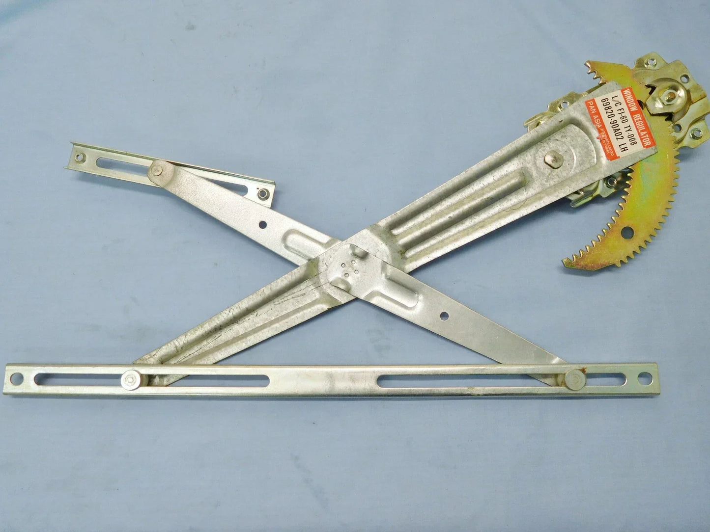 Manual Window Winder Regulator for Land Cruiser HJ60 HJ61 (1985-1989)