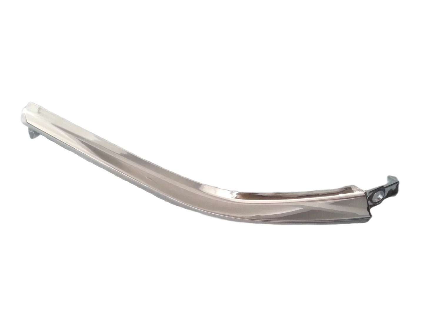 Front Bar Mould Upper Right for Mitsubishi Outlander (2015–2021)