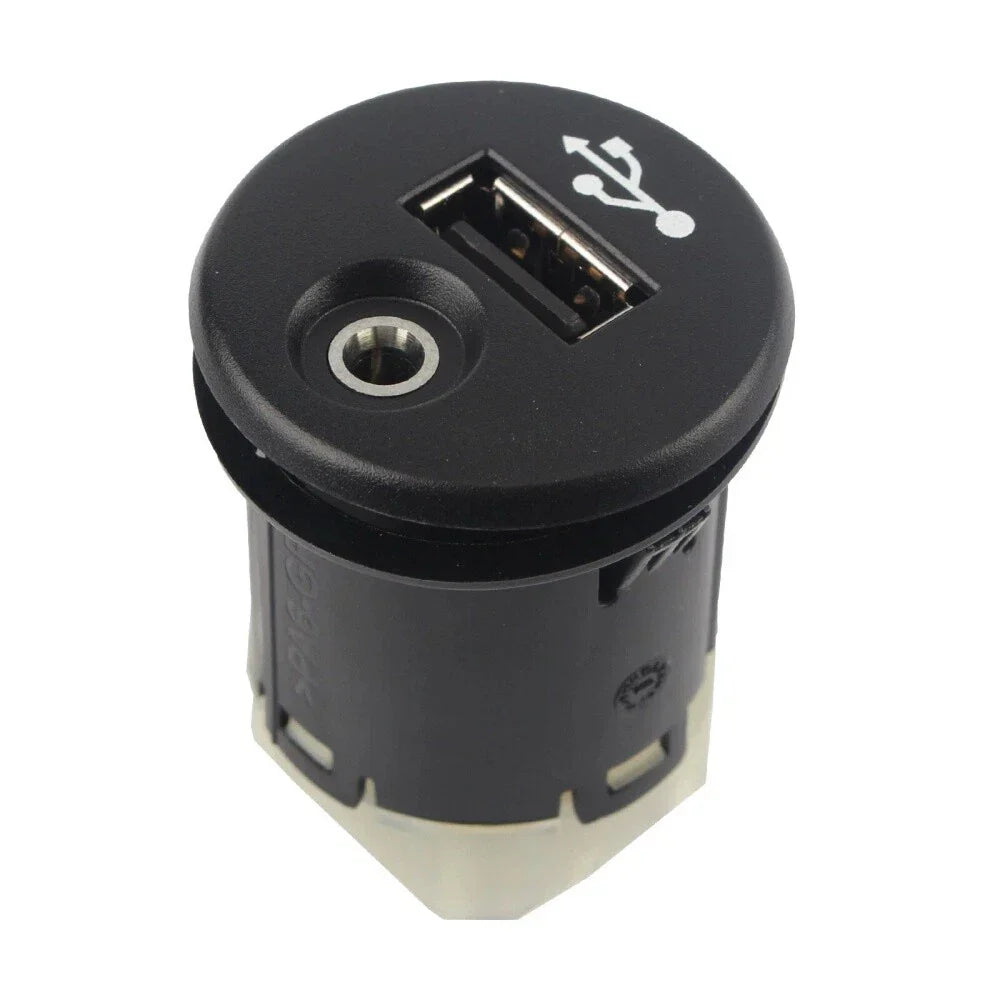 Auxiliary Jack for Nissan Juke (2011-2017)