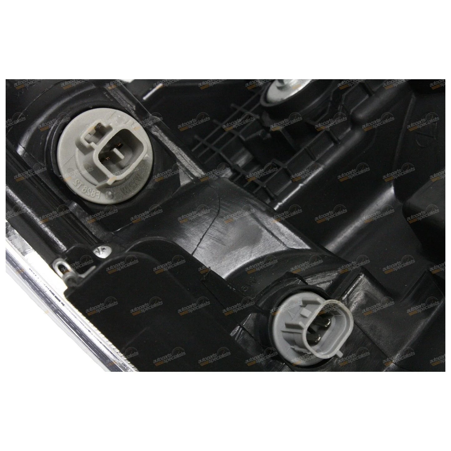 L+R HeadLight for Toyota Hilux SR SR5 Workmate (2011–2015)