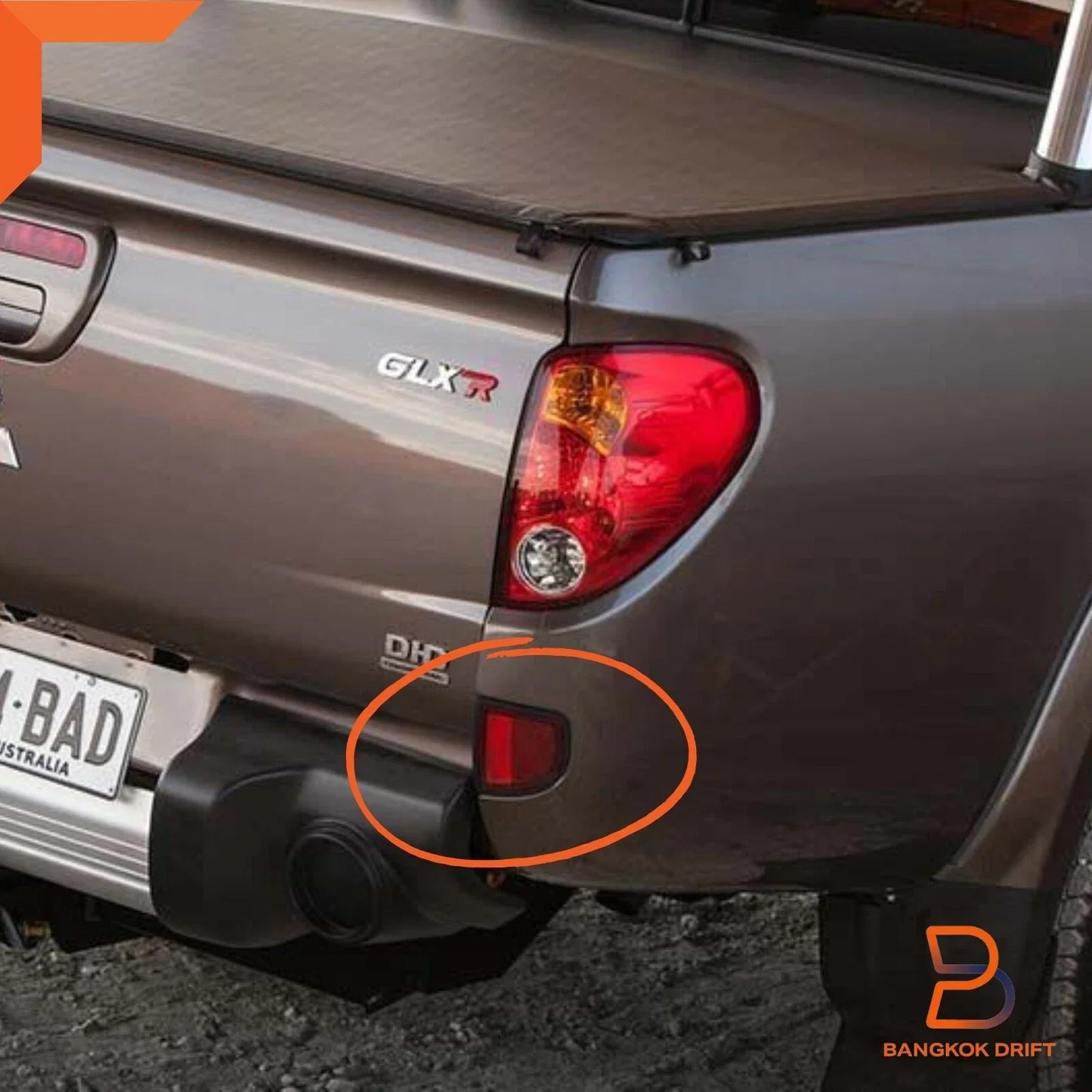 Reflectors for Mitsubishi L200 Triton MN ML (2005-2015) - Rear