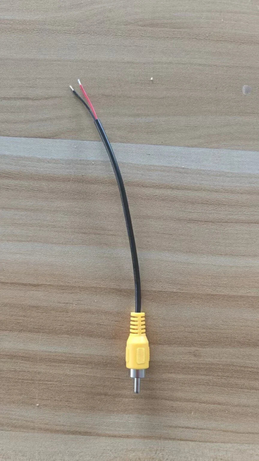 USB to CVBS Video Output for Rear Entertainment Headrest Screen