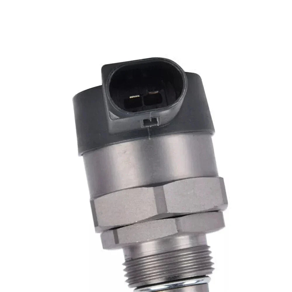 Fuel Pressure Regulator for Benz ML GL A6420700246 0281002987 (2006-2015)
