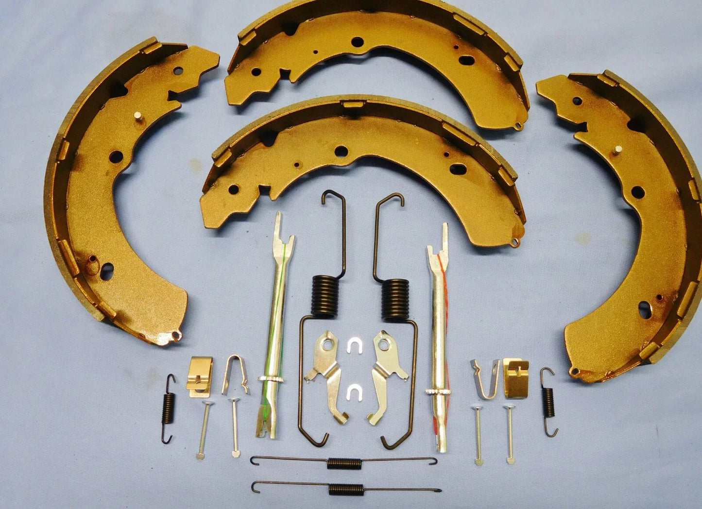 Isuzu D-Max 4WD Brake Shoes & Adjuster, Spring & Clip Kit (2008-2020)