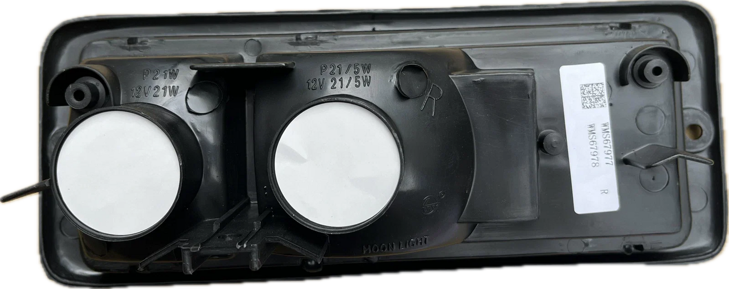 Rear Bar Blinker Right Side for Mitsubishi Pajero NH/NJ/NK/NL (1991-2006)