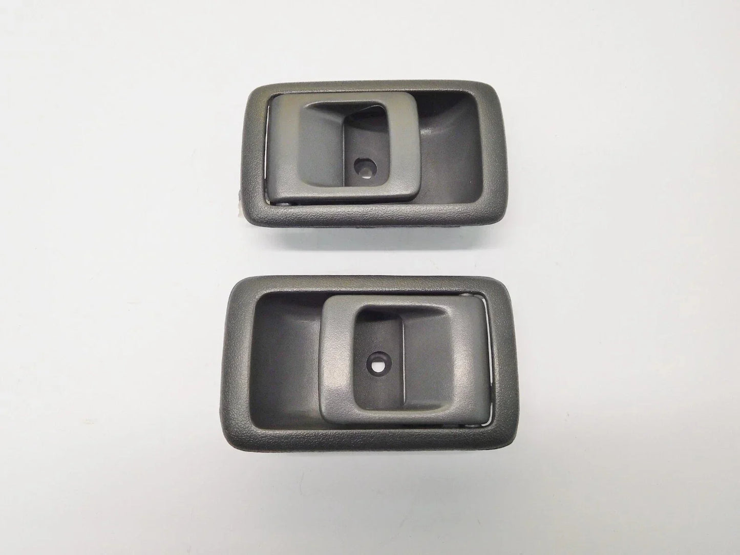 Grey Inner RH & LH Front Door Handles for Hilux KZN165 4WD (1999-2005)