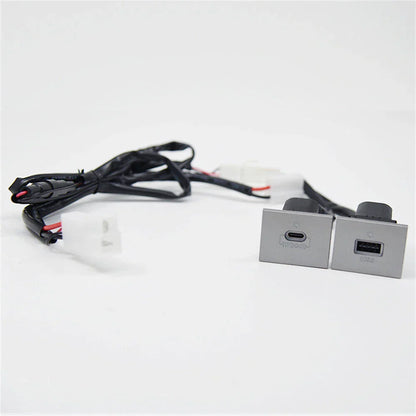 USB-A QC3.0 + USB-C PD Dual Port Charger for Ford Focus MK2 (2005-2009)