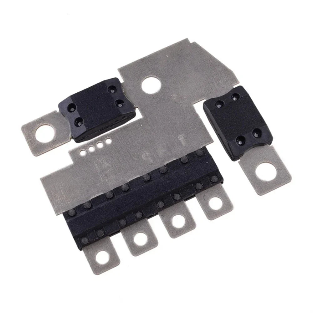 Fuse Block Plate for Cadillac Chevrolet (2000-2005)