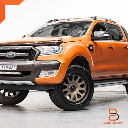 Light Grey Silver Wildtrak Front Door Side Decal Sticker for Ford Ranger (15-18)