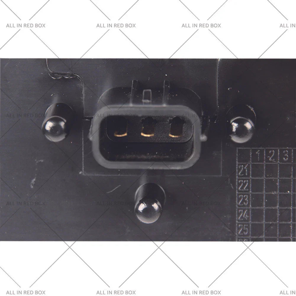 Fog Light for Mitsubishi Pajero Montero 2015-2017 (Right)