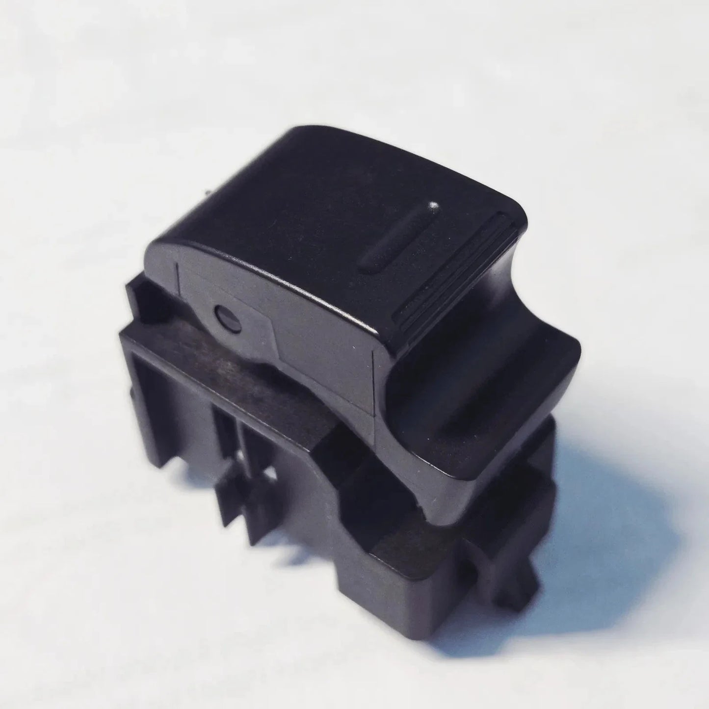 Single Window Switch for Toyota Landcruiser J80/J70/Hiace (1984–2005)