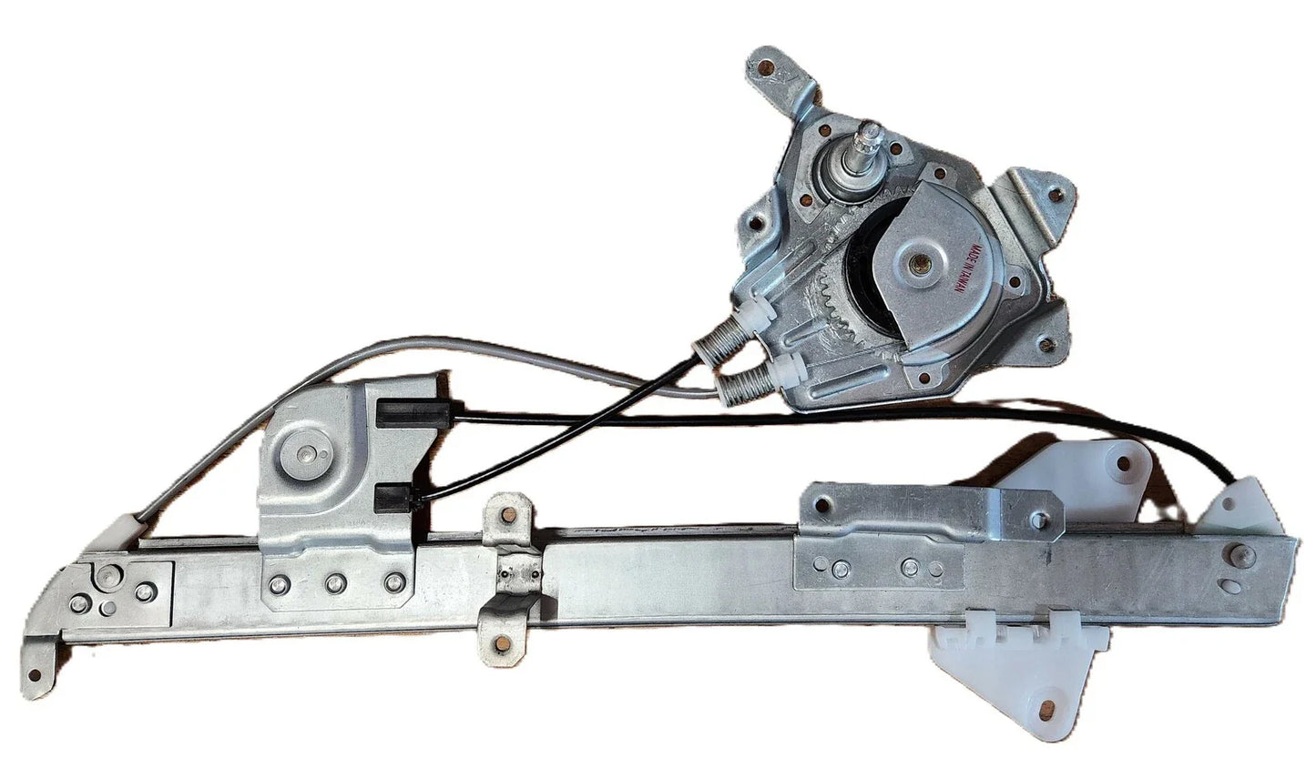 Front Left Manual Window Regulator for Mitsubishi Canter (1997–2005)