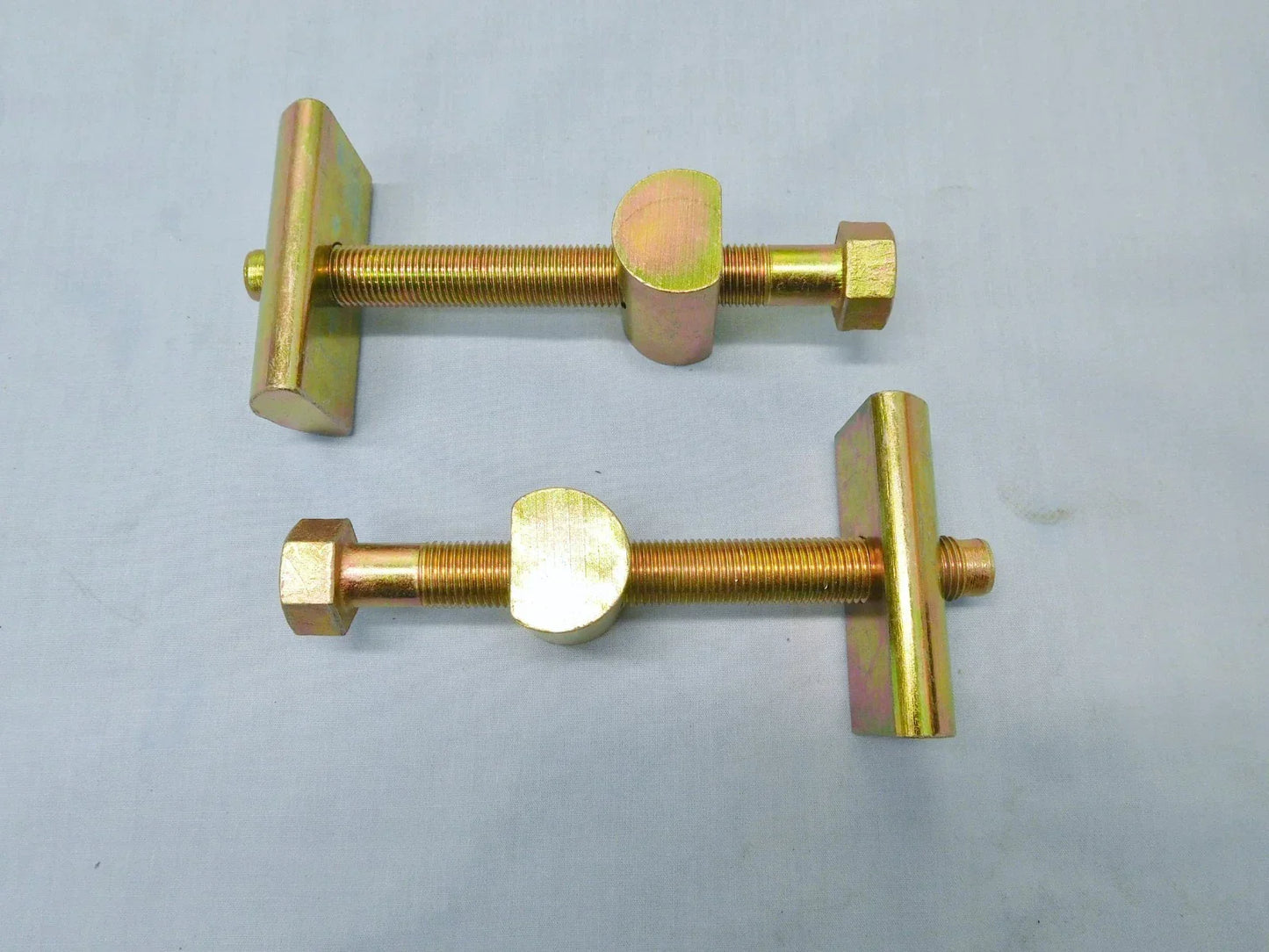 Torsion Bar Adjusting Bolt Set for 2WD TF Rodeo (1997-2002)