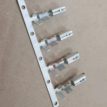 10 x Car Fuse Box Plug Connector Terminals for Buick GL8