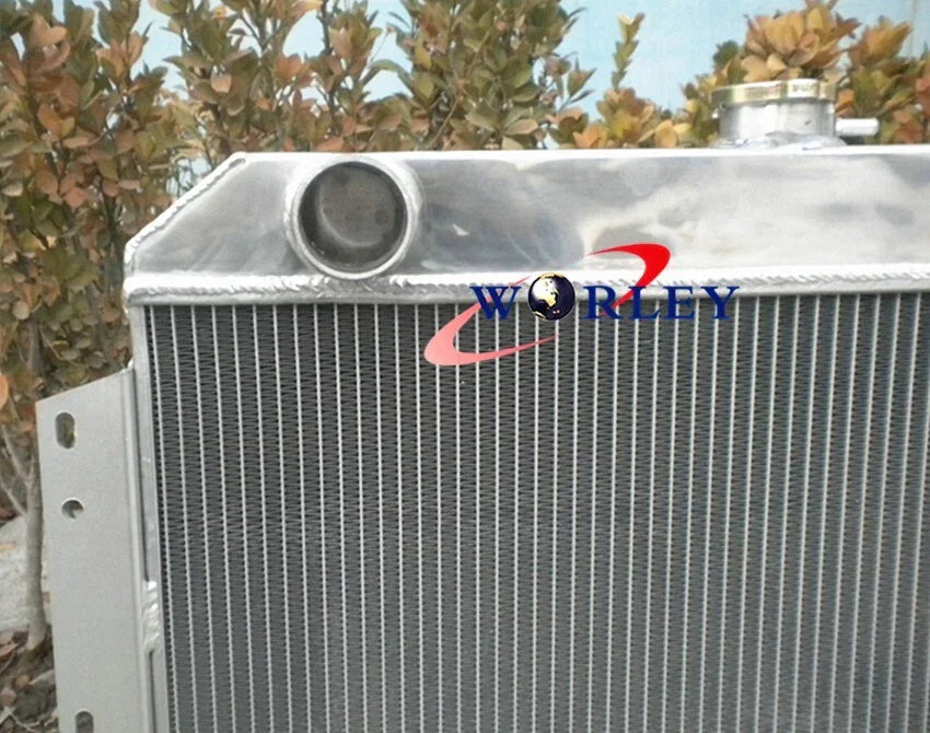 Aluminum Radiator + Fan for International Scout V8 (1966-1969)