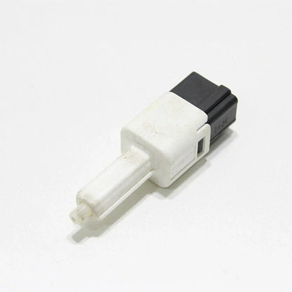 Front Brake Light Stop Lamp Switch for Nissan F85CS23