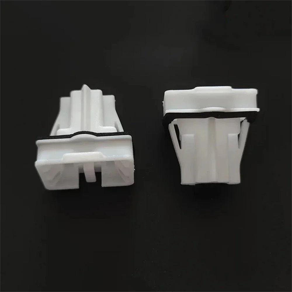 Rear Seat Buckle Clips for Citroen C3 C4 Peugeot 301 208 (2002-2023)