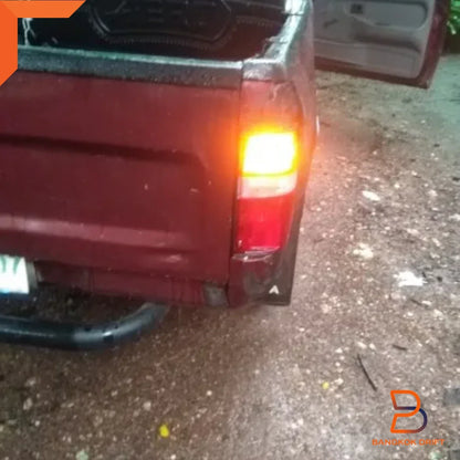 Rear Tail Lights for Toyota Hilux Ute LN106 LN85 LN90 RN85 (1988-1997)