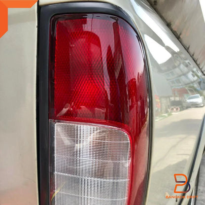 Rear Tail Light Lamp for Nissan Navara D22 (1998-2004)