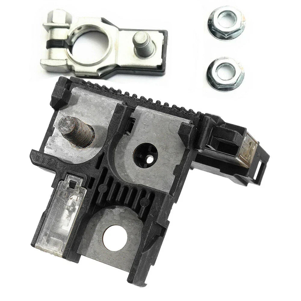 Positive Battery Terminal Fuse Link Connector for Nissan (2000-2006)