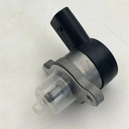 Fuel Injection Pressure Regulator Valve for Benz Jeep Dodge (2005-2010)