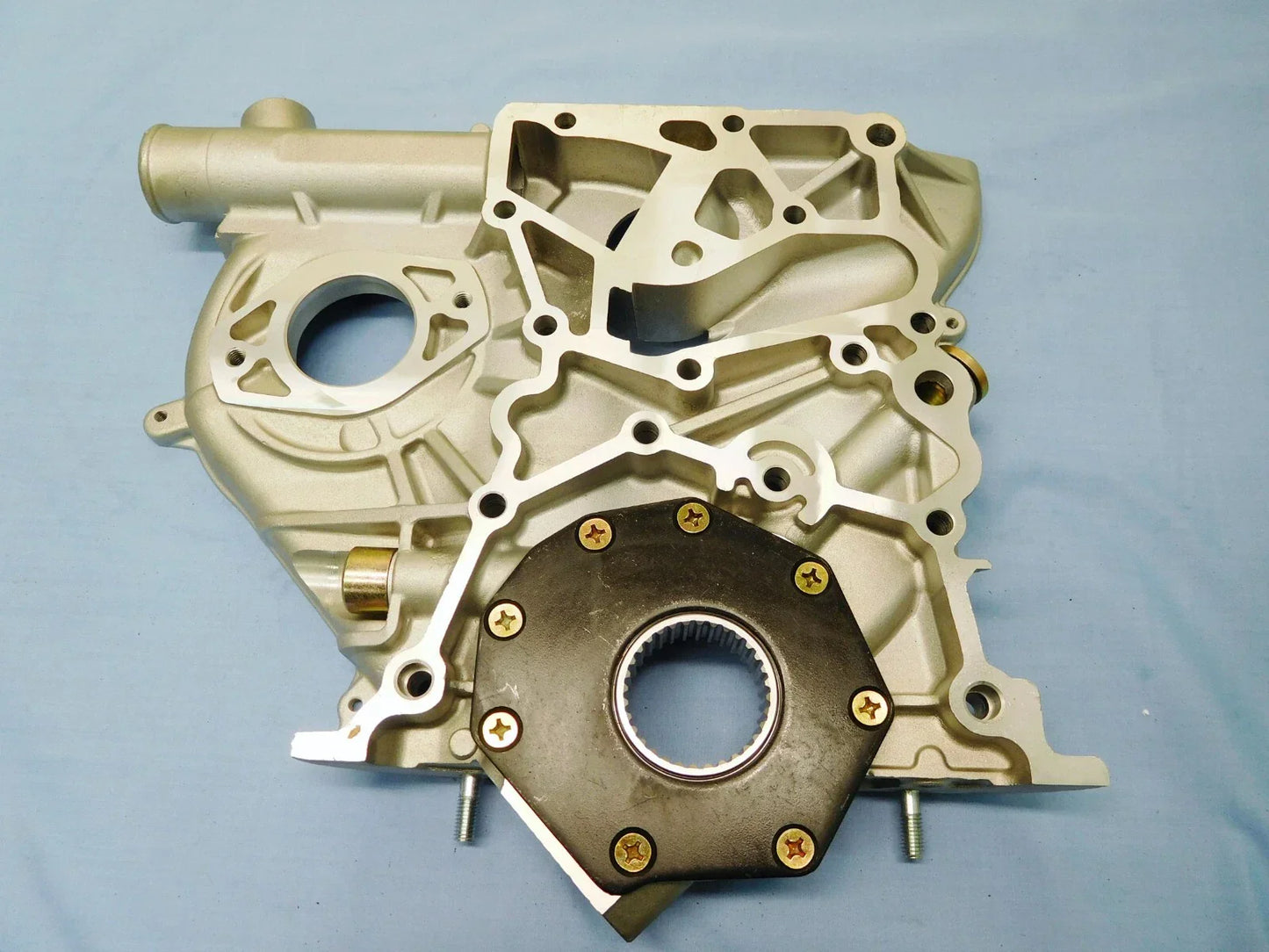 Timing Housing Cover Plate & Oil Pump for 4WD Hilux LN167 5L Diesel (1997-2005)