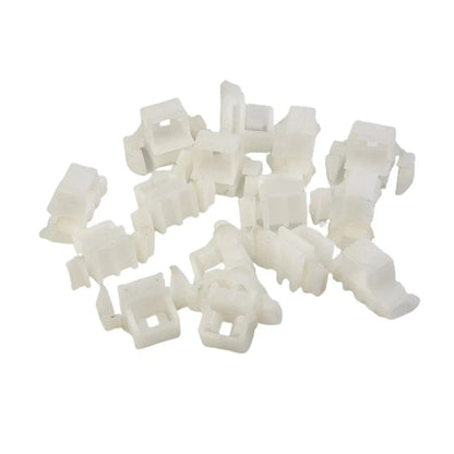 30x Brackets Clips Planking for Mercedes Sacco 190 W201 W124 A124 (1977–1995)