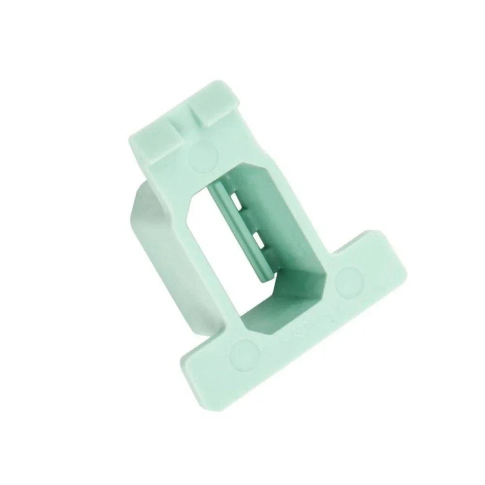 Roof Rack Retainer Clip for GMC Yukon, Sierra, Cadillac Escalade (2007-2014)