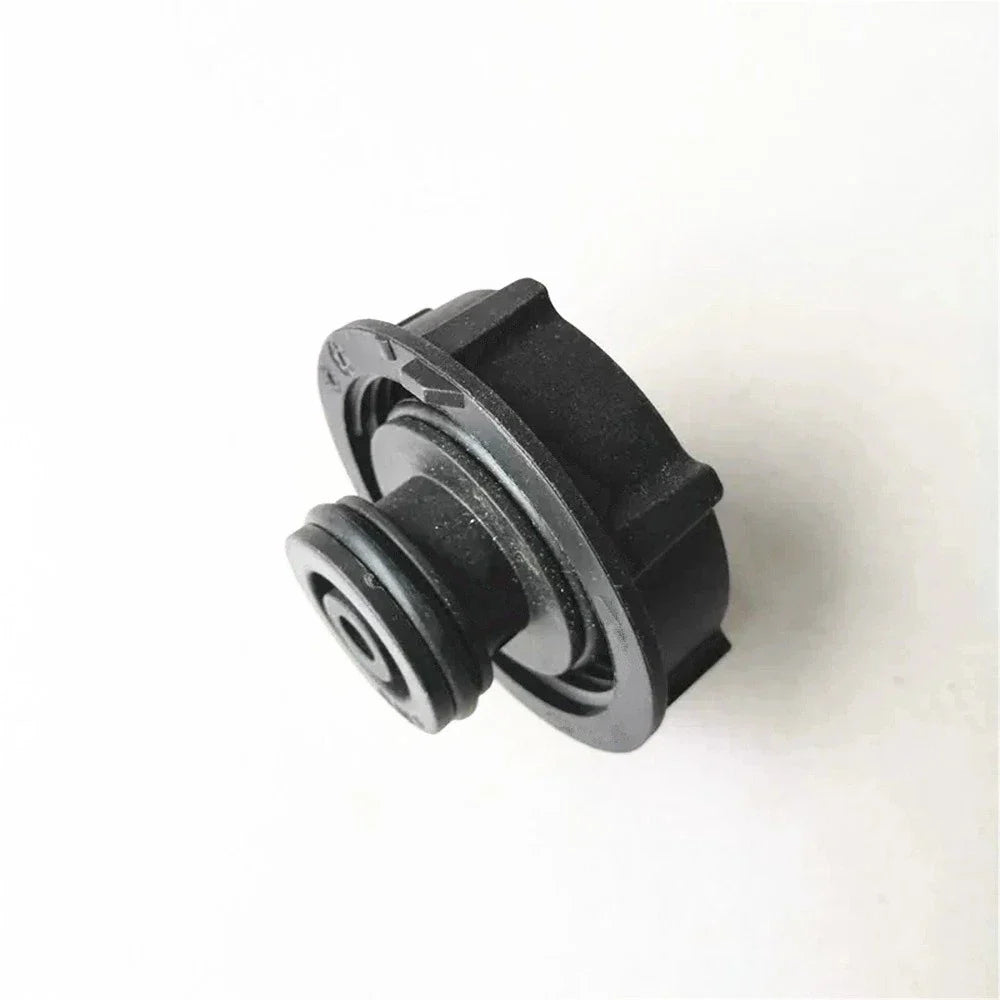 Coolant Reservoir Tank Cover Cap for Mazda 3 2.0L 2.3L 2.5L (2004-2023)