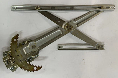 Front Right Manual Window Regulator for Toyota Hiace (1982–1989)