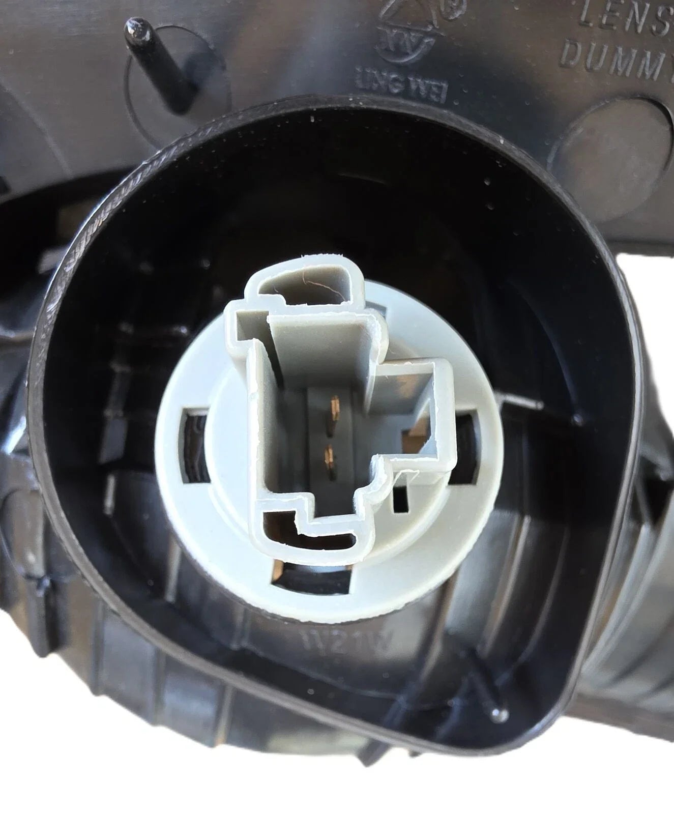 Inner Tail Lamp Right Side for Mitsubishi Outlander (2006–2012)