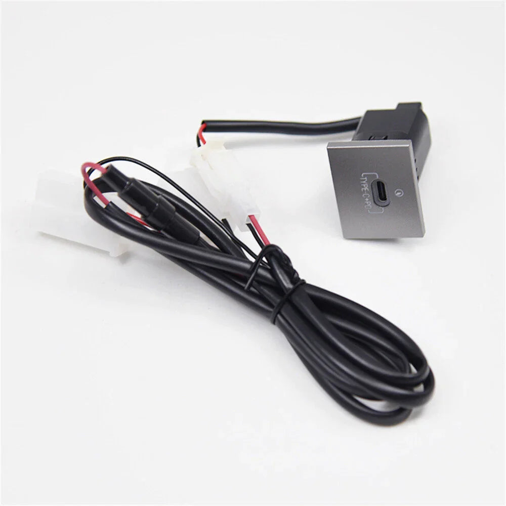 USB-C PD Port Car Charger Socket for Ford Focus (2005-2009)