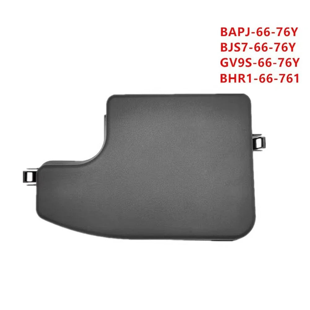 Engine Fuse Box Upper Shell Holder for Mazda 3 Axela (2014–2019)