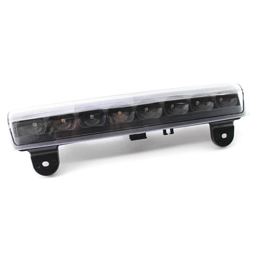 Rear Roof Third Brake Light Stop Lamp for Chevy Suburban, GMC Yukon (00-06)