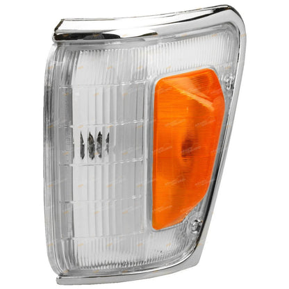 2 x Chrome Trim Corner Indicator Lights for Toyota Hilux 4WD (1988–1991)
