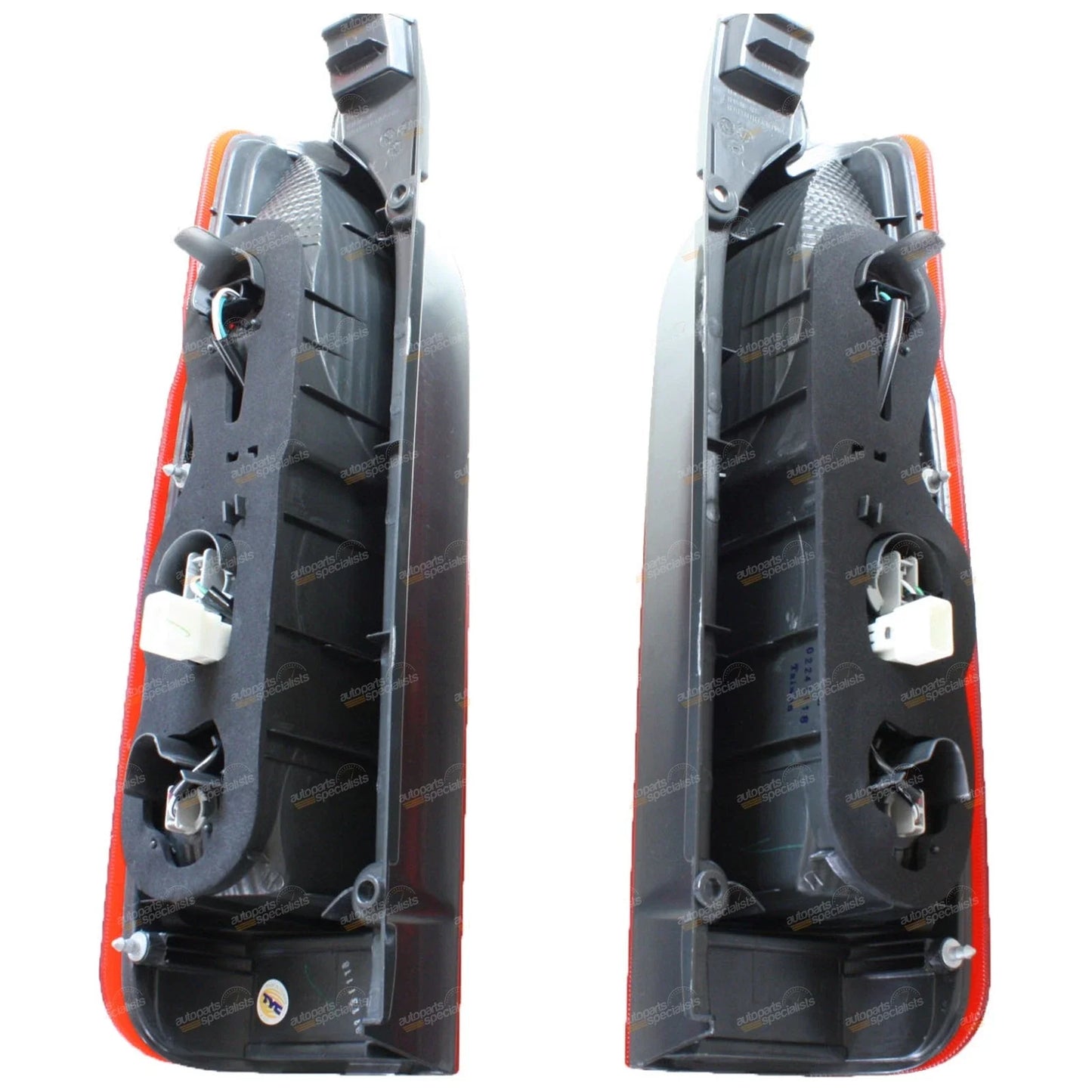 LH+RH Taillights Pair 2 x Toyota Hiace KDH TRH Commuter (2005–2015)