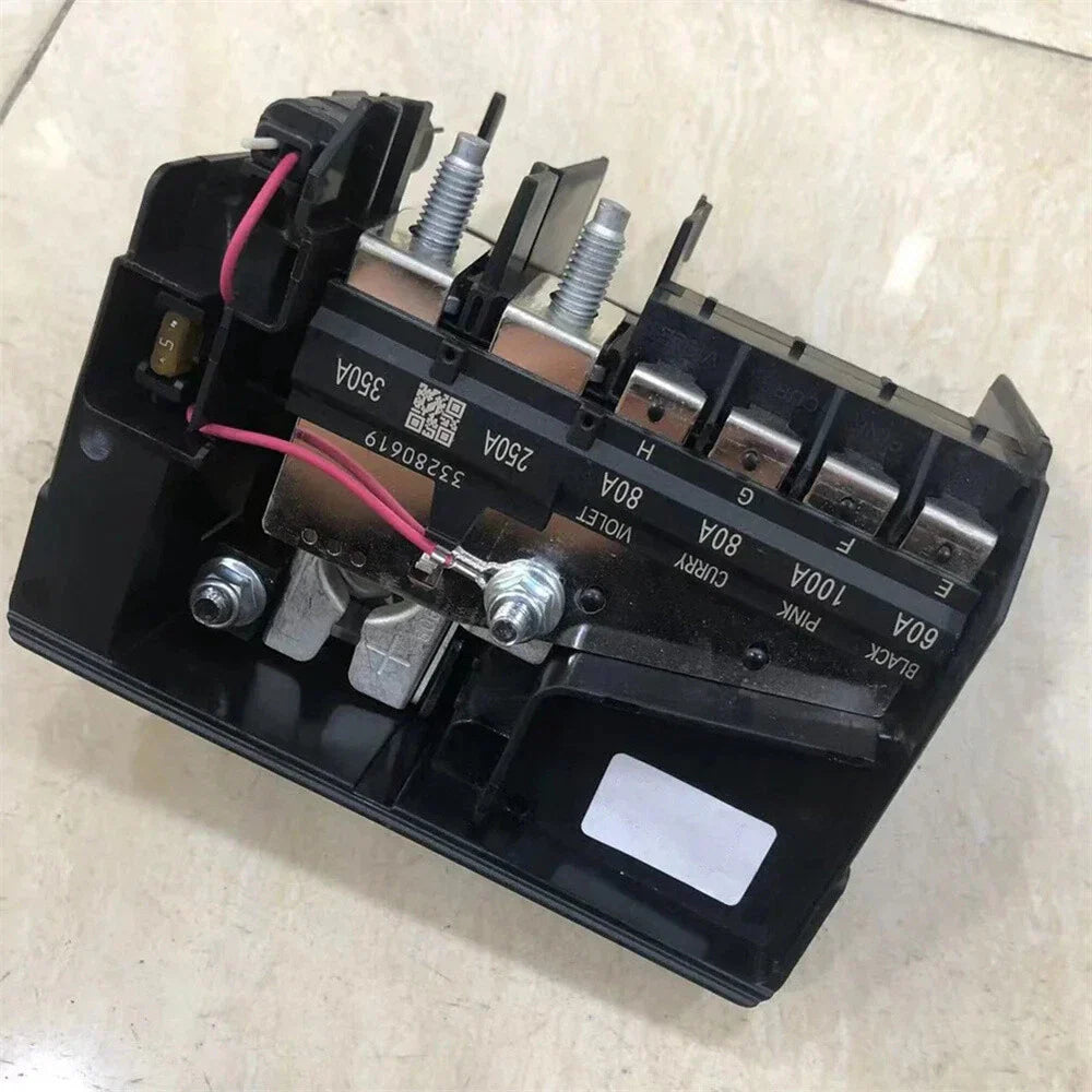 Fuse Box Battery Terminal for 2016-2020 Chevy Malibu ( 84335366, 84131629)
