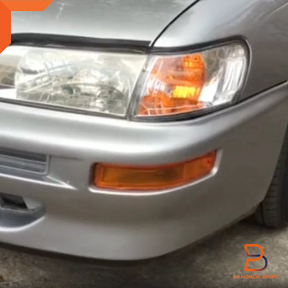 Amber Front Bumper Signal Light for Toyota Corolla AE102 E102 (1995-1999)