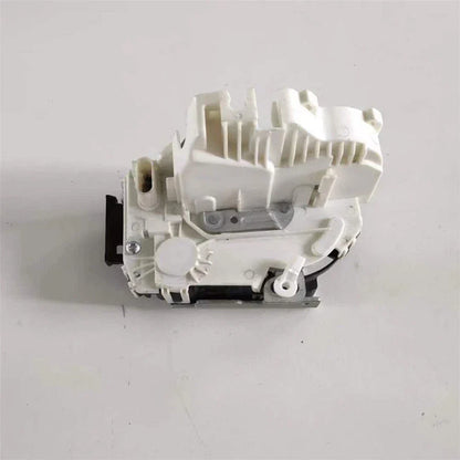 Front Power Door Lock Actuator Latch for Chrysler Dodge Ram (2002-2008)