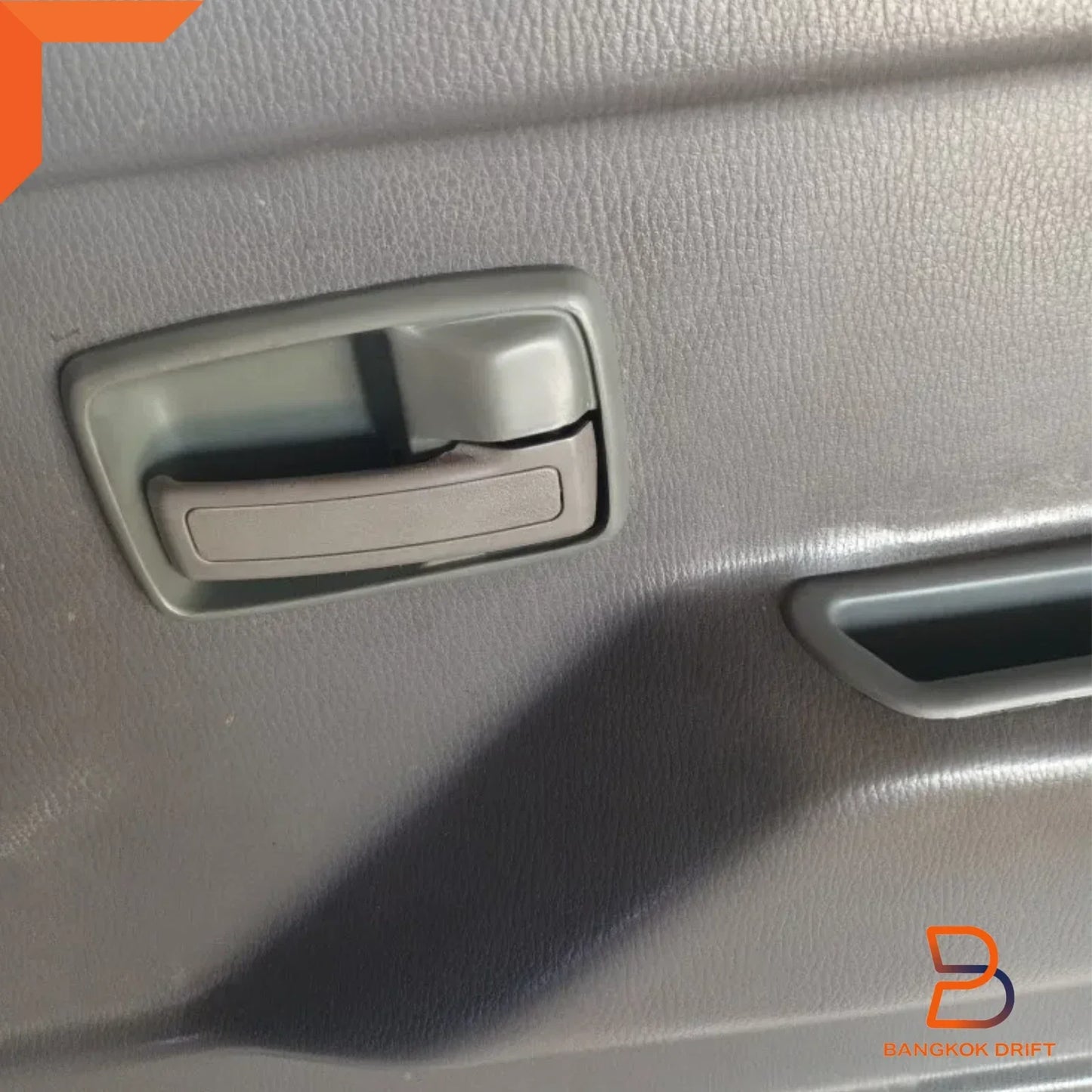 RH Grey Inner Door Handle for Holden Rodeo Ute (80-03)