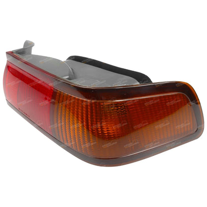 RH Tail Light for Toyota Camry MCV20 SXV20 (1997–2000)