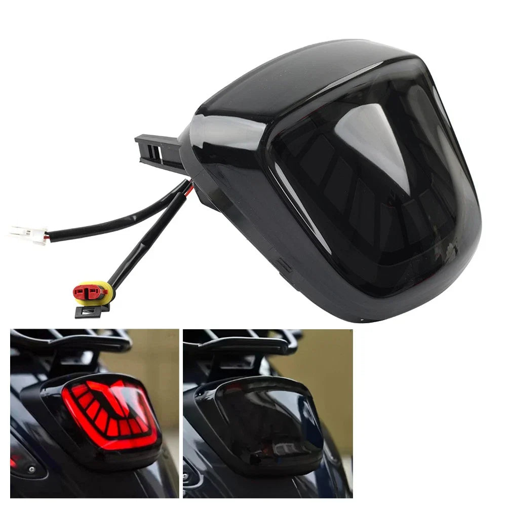 Black Tail Light Turn Signal for Vespa Sprint 50 125 150 (2014-2023)