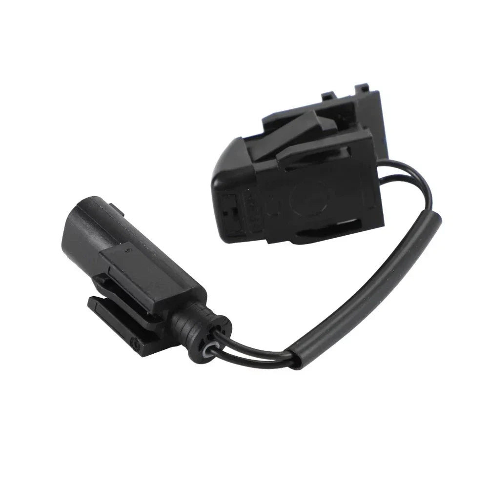 1x Windshield Washer Nozzles for Benz W209 W203 W211 (2003-2009)