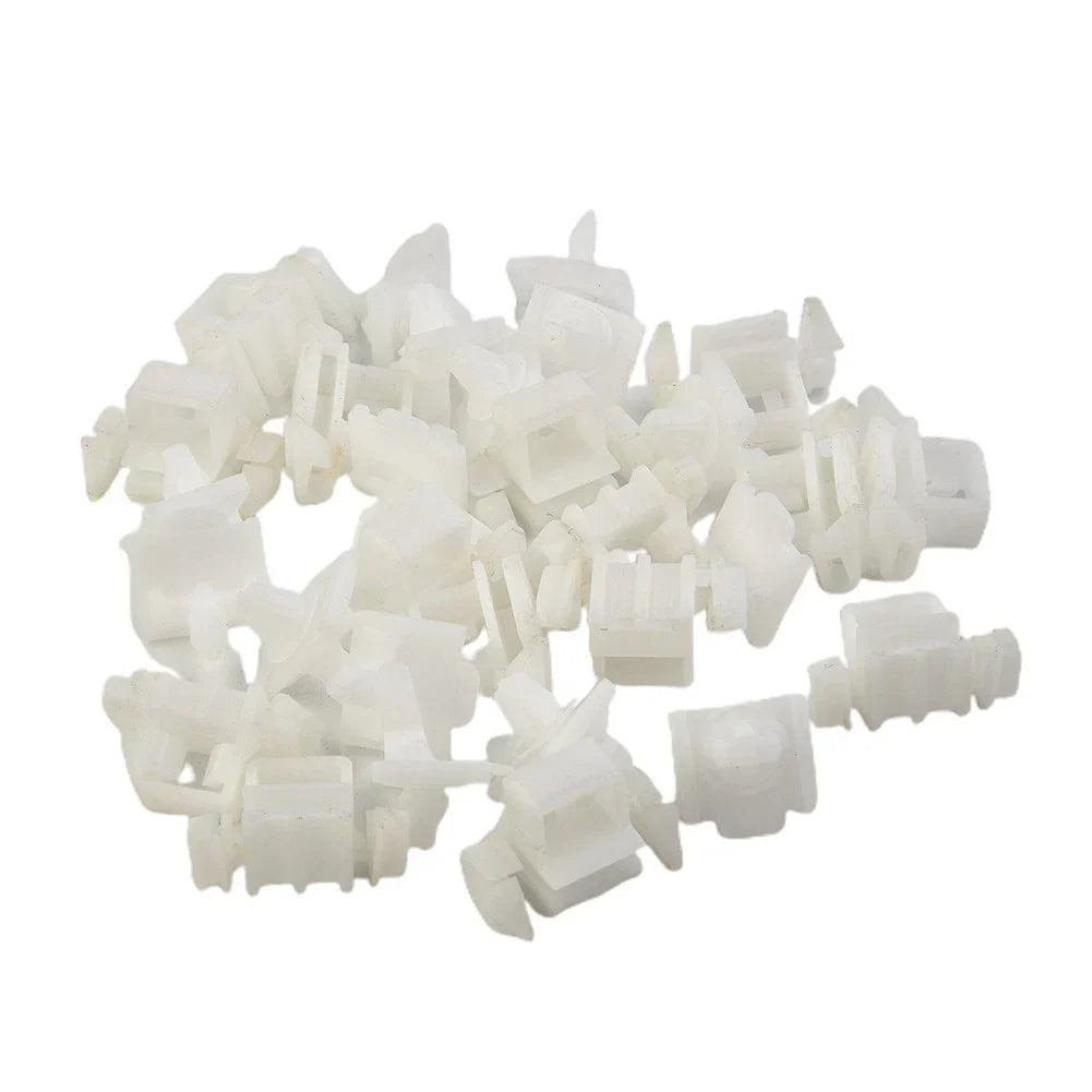 30x Brackets Clips Planking for Mercedes Sacco 190 W201 W124 A124 (1977–1995)