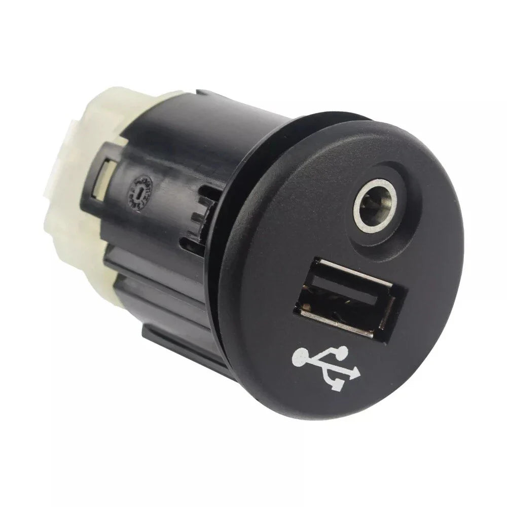 Auxiliary Jack for Nissan Juke (2011-2017)